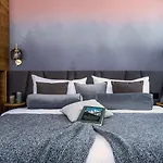 Alpin Residenz Dachsteinperle 아파트호텔 4*
