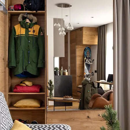 Ξενοδοχείο με διαμερίσματα Alpin Residenz Dachsteinperle 4*