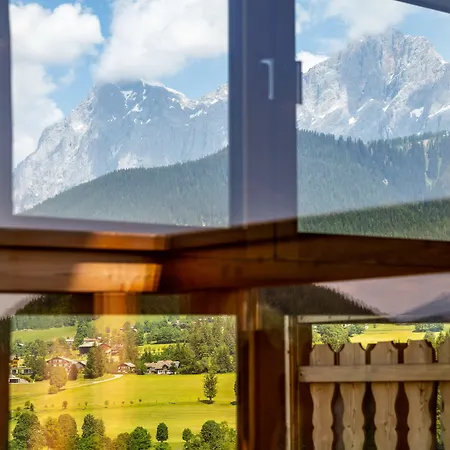 Alpin Residenz Dachsteinperle 4* 拉姆绍达赫斯坦