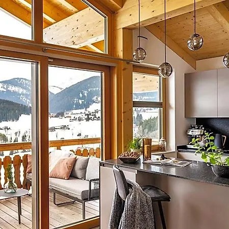 Alpin Residenz Dachsteinperle Aparthotel 4*