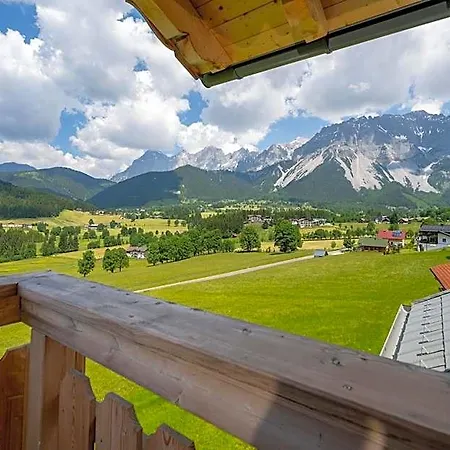 Alpin Residenz Dachsteinperle Aparthotel